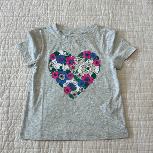 SALE ✨ Girls 5/6 Bundle- 5 Pieces - Picture 2 of 12